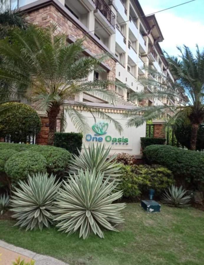 Cozy 2Br With Free Pool Beside Sm City Mall Davao City Екстериор снимка
